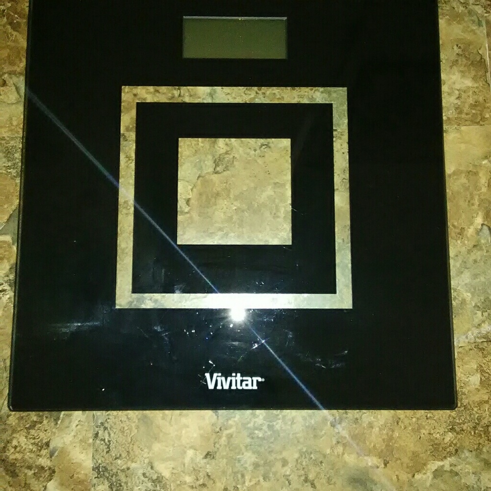 Vivitar weight